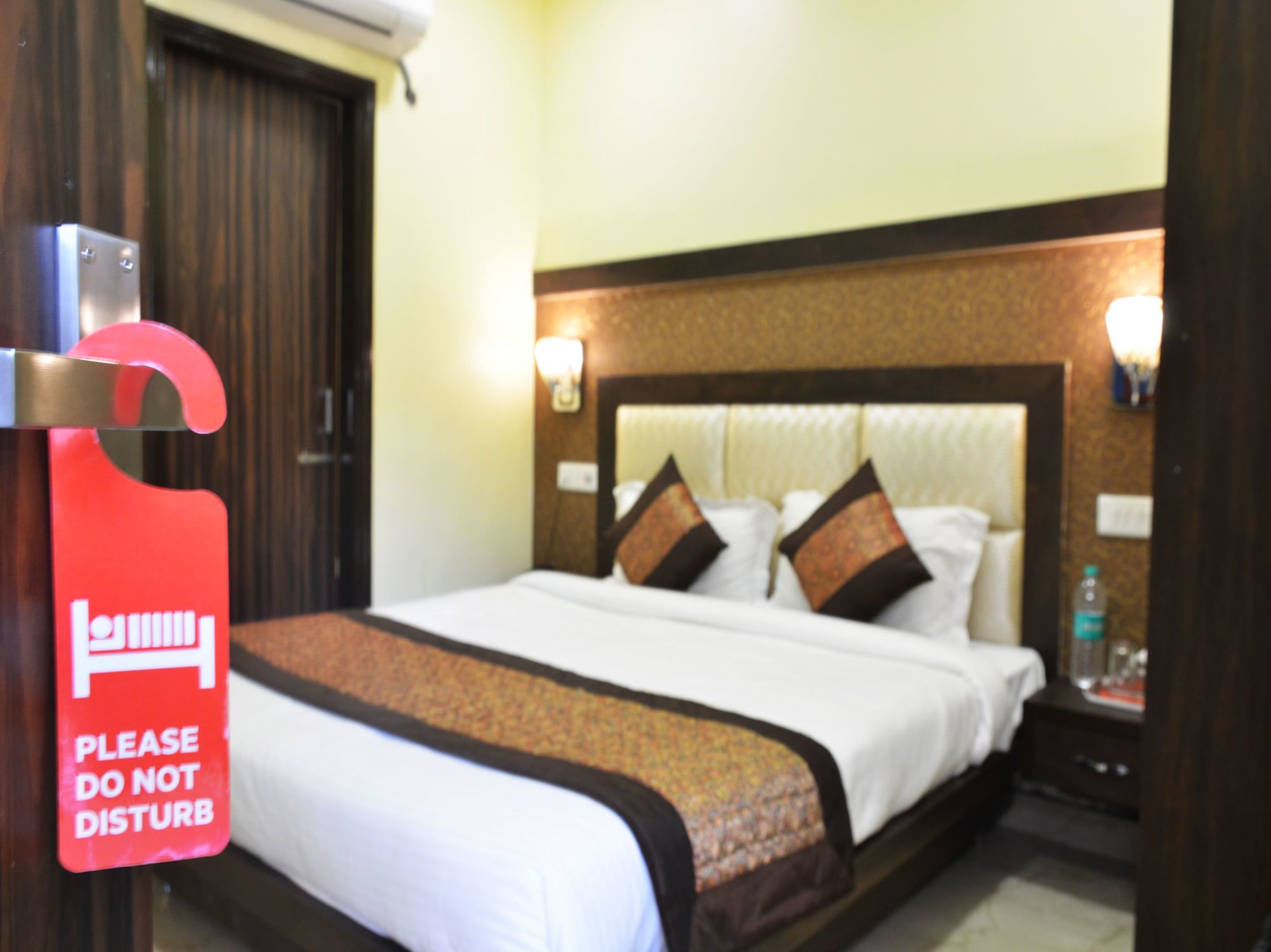 Oyo 7447 Grand Park Hotel Амритсар Екстериор снимка