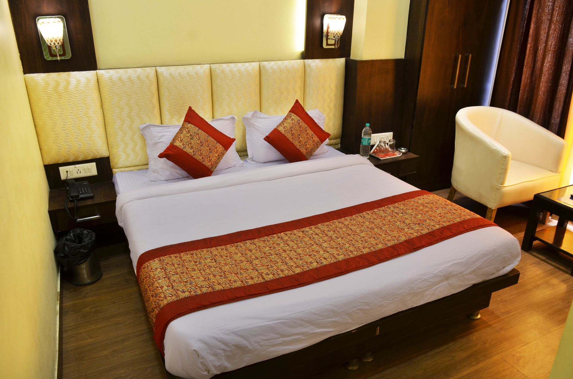 Oyo 7447 Grand Park Hotel Амритсар Екстериор снимка