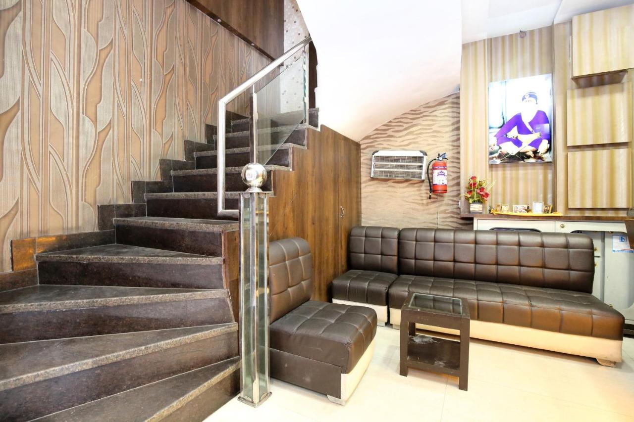 Oyo 7447 Grand Park Hotel Амритсар Екстериор снимка