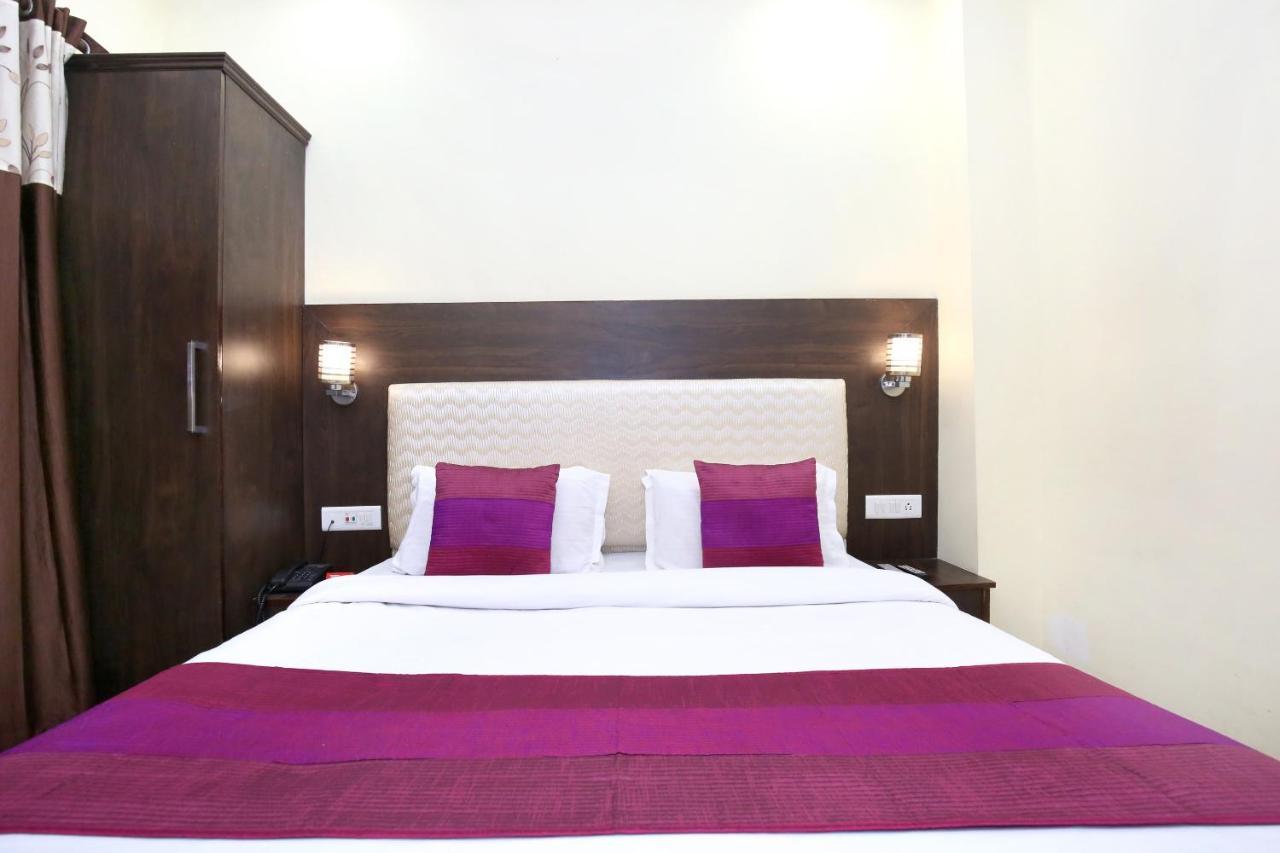 Oyo 7447 Grand Park Hotel Амритсар Екстериор снимка